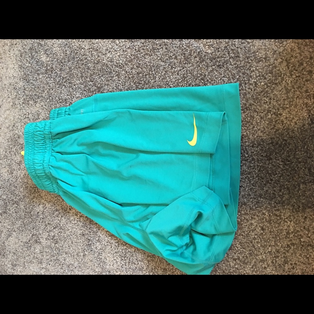 nike shorts